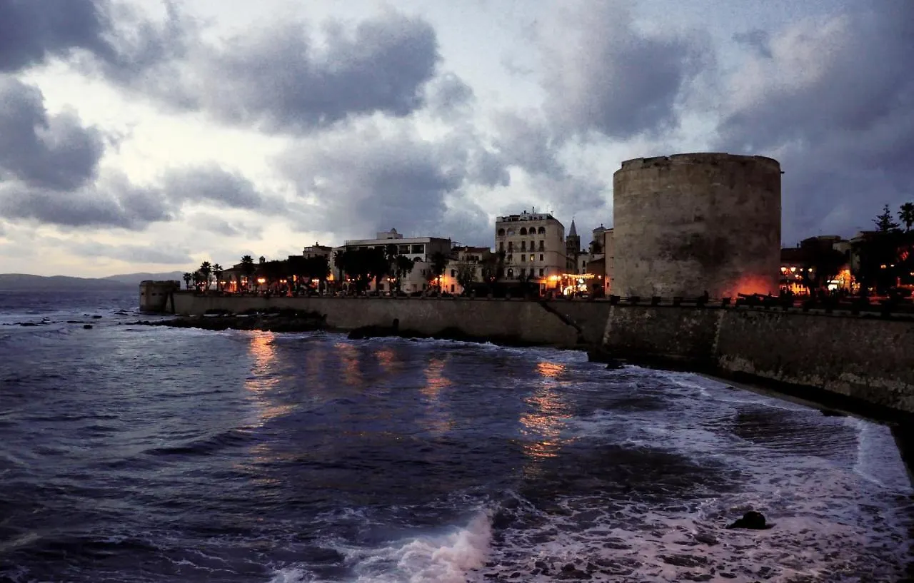 Pa Blanc Apartments Alghero 0*,